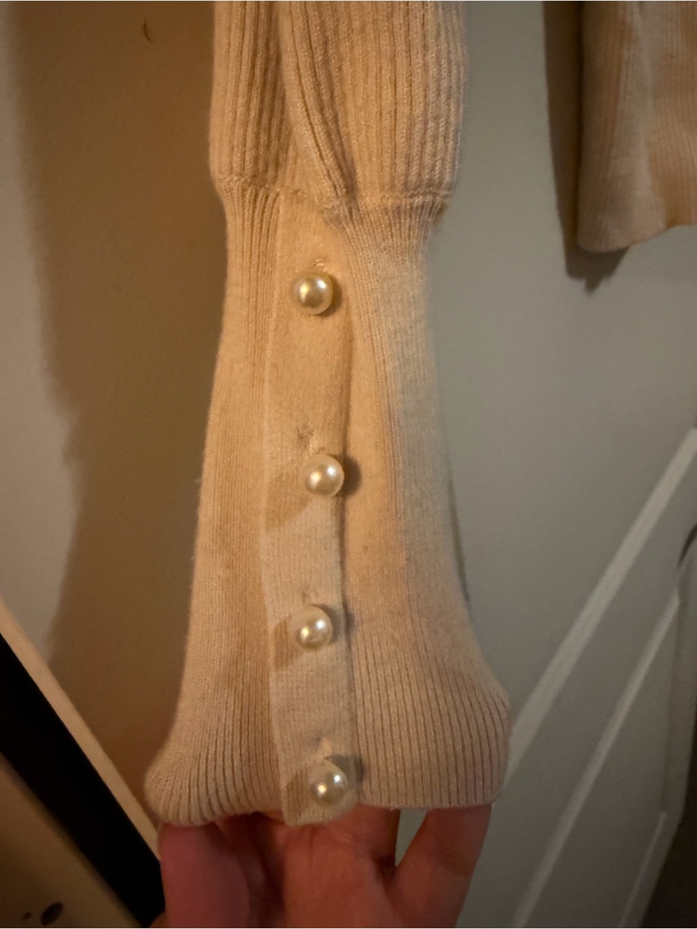 Ann Taylor Structured Puff-Sleeve Ribbed Top - Cream Small - Picture 4 of 4